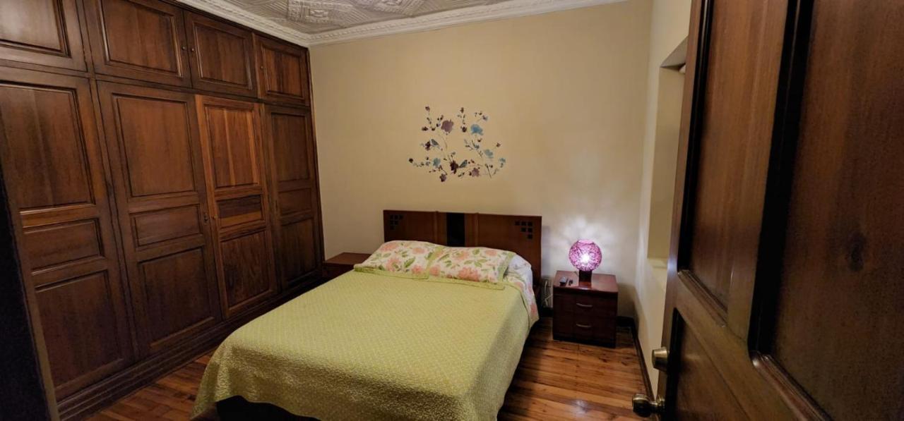 Blue Bird Bed And Breakfast Куэнка Экстерьер фото